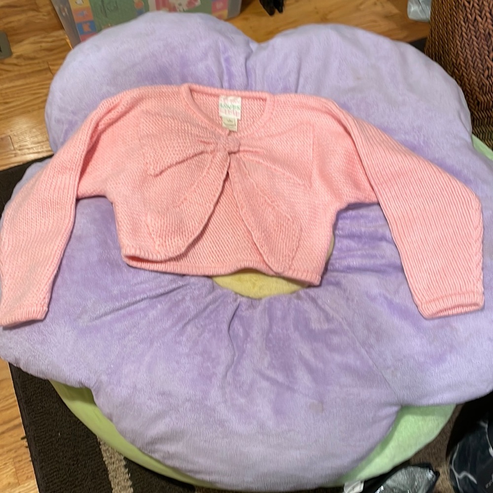 Girl pink knit sweater new without tag
